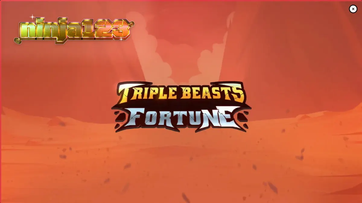 Tampilan visual slot Triple Beasts of Fortune dengan latar belakang ngarai dan simbol hewan prasejarah.